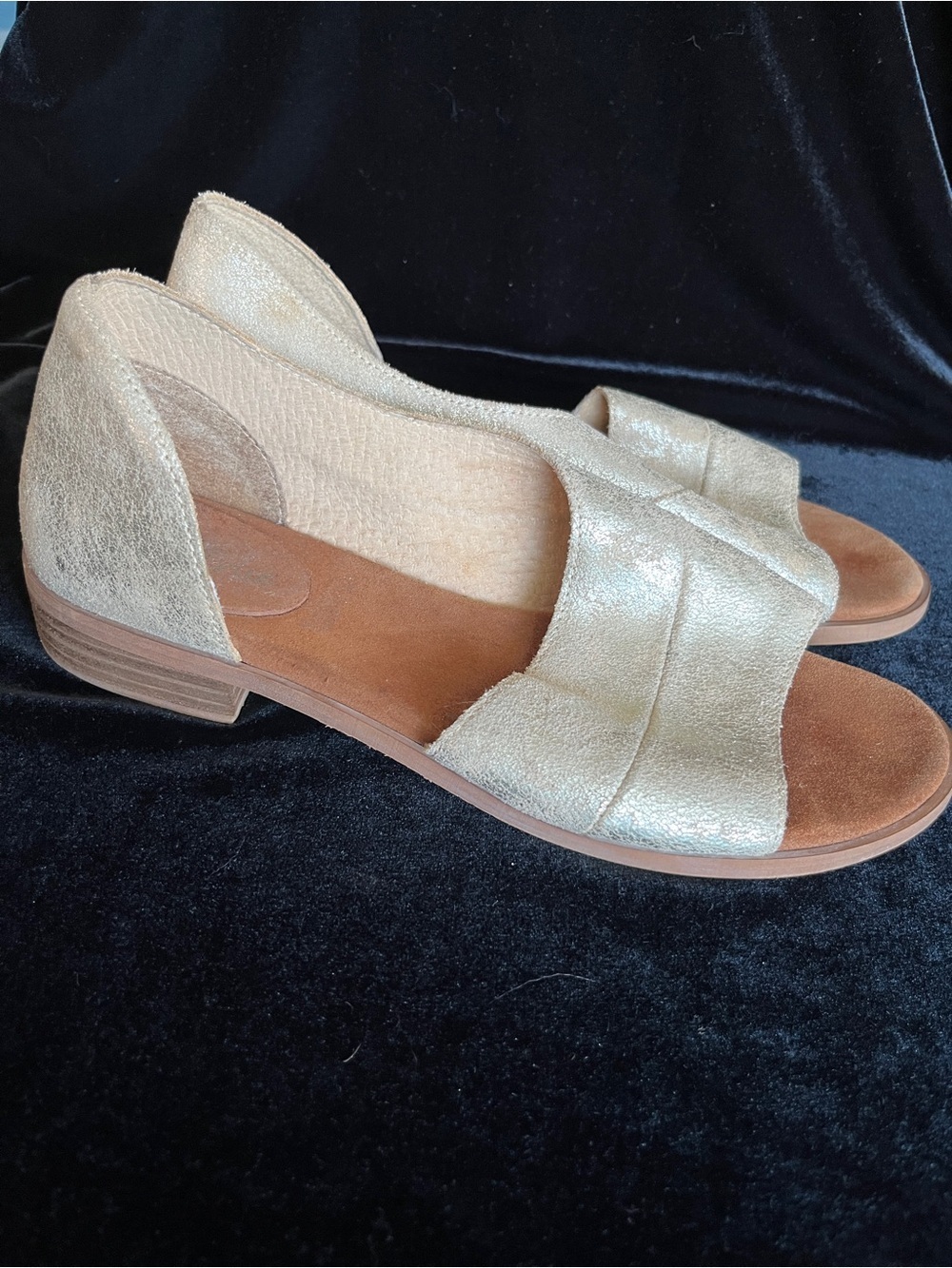 Diba True Ladies Gold Derby City D'Orsay Flats 71331-GLD Sz 9.5